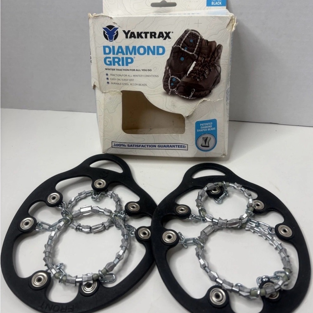 Yaktrax Diamond Grip Black Ice Traction Cleats for Men Size Small